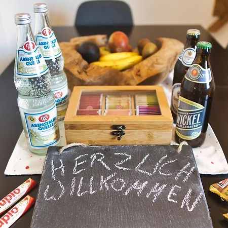 Apartment Bavaria - Zentral mit Stellplatz, Küche&Netflix Pfaffenhofen an der Ilm Exterior foto