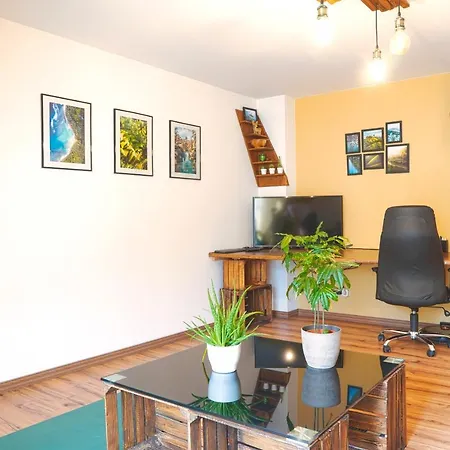 Apartment Bavaria - Zentral mit Stellplatz, Küche&Netflix Pfaffenhofen an der Ilm Exterior foto