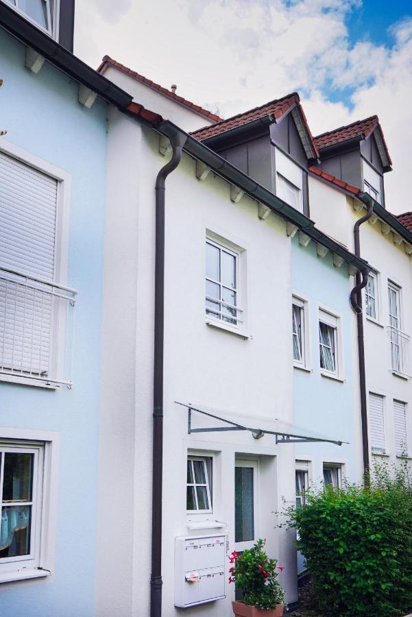 Bavaria - Zentral Mit Stellplatz, Kueche & Netflix Pfaffenhofen an der Ilm
