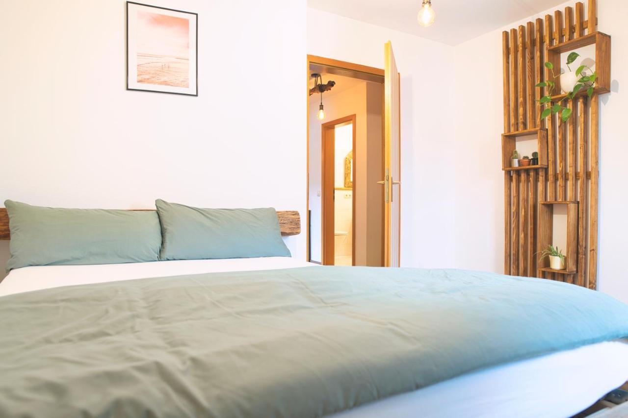 Bavaria - Zentral Mit Stellplatz, Kueche & Netflix Pfaffenhofen an der Ilm